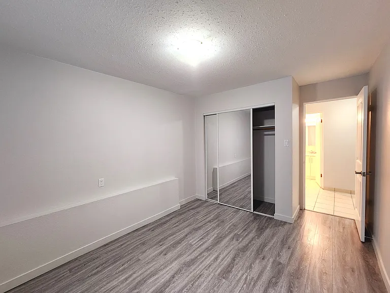 702 Gloucester St #302 — Photo 6