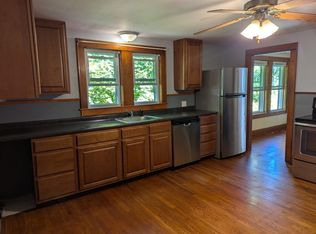 31 Pine St #B, Rochester, NH 03867