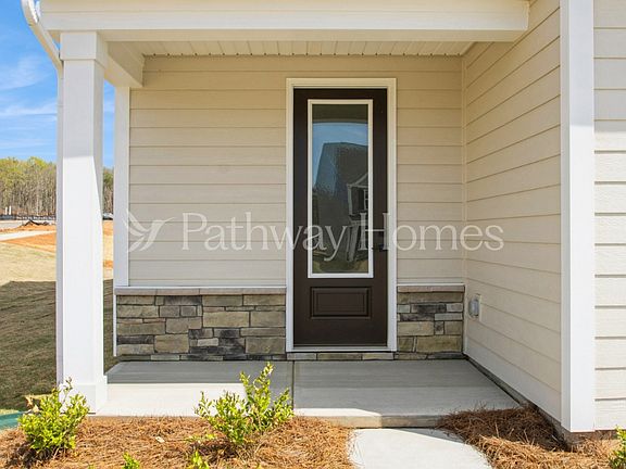 2nd image of 148 Wembury Ln