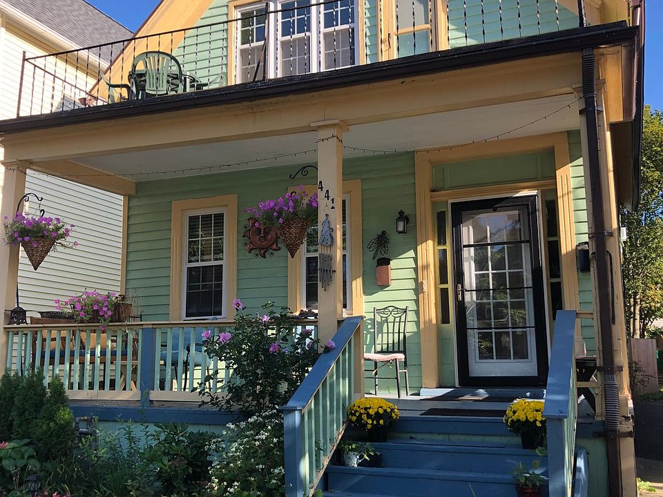 1st image of 441 Vermont St #2