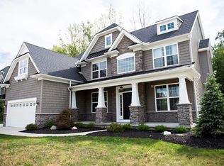 32725 Belmont Dr, Avon Lake, OH 44012