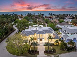 12 Sabre Ln, Naples, FL 34102