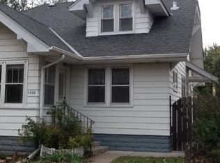 1396 Edgerton St, Saint Paul, MN 55130