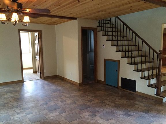2nd image of 5734 Lodgepole Dr