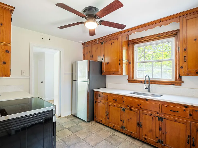 6601 Park Ave — Photo 12