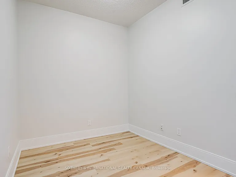 15 Viking Ln #2903 — Photo 5