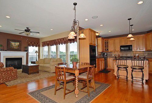 2nd image of 103 Sunnybrooke Estates Ct