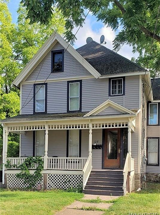 1st image of 128 W Bank St