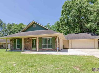 34865 Gravesbriar Dr, Denham Springs, LA 70706