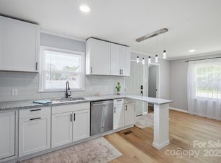 502 Kings Mountain St, Clover, SC 29710