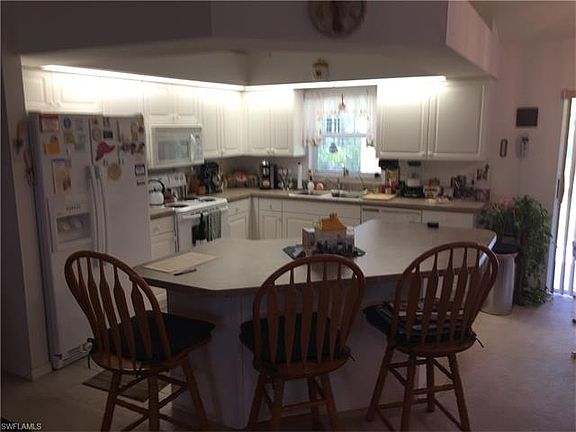 3rd image of 1022 Chauncey Ave