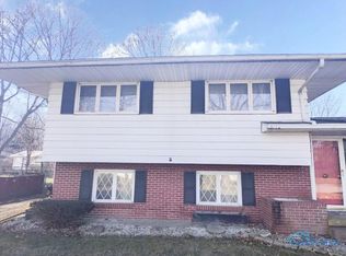 22910 W Hellwig Rd, Genoa, OH 43430