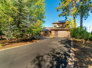 19410 Kemple Dr, Bend, OR 97702