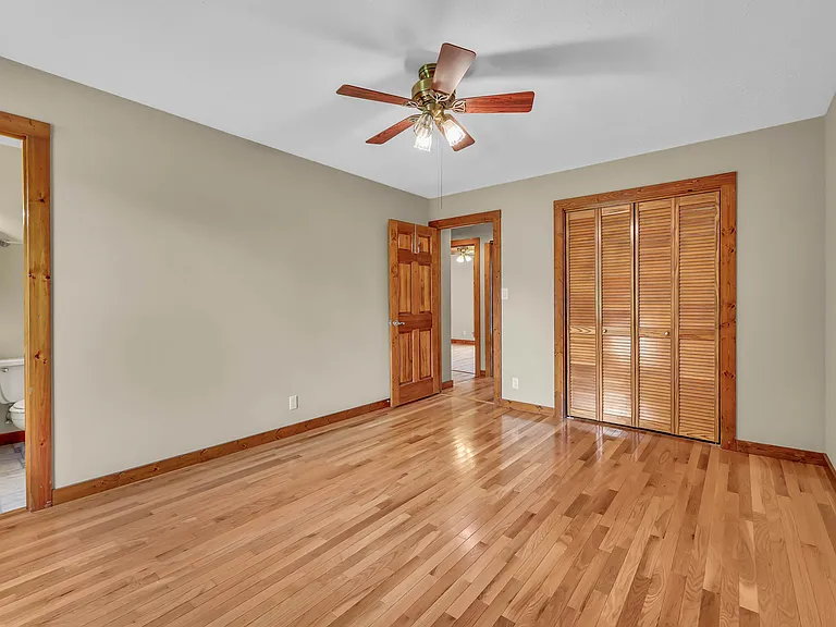 777 Helton Dr — Photo 16