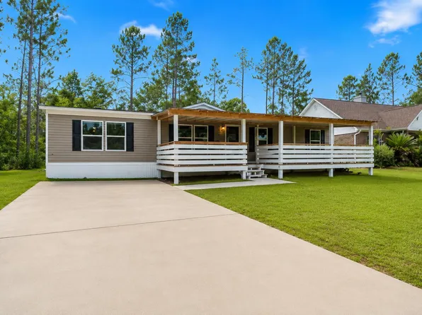 241 N Eden Park Dr, Pt Washington, FL 32459