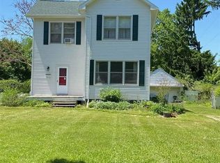 683 Budlong St, Adrian, MI 49221