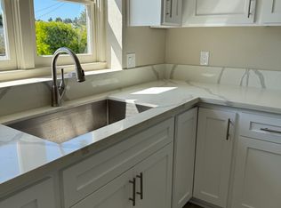 3505 Walnut Ave, Long Beach, CA 90807