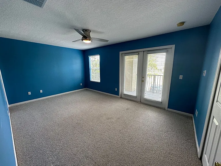 9118 Sabal Pine Way — Photo 7