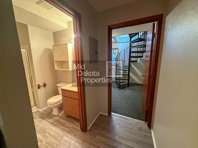 624 N Langdon St — Photo 5