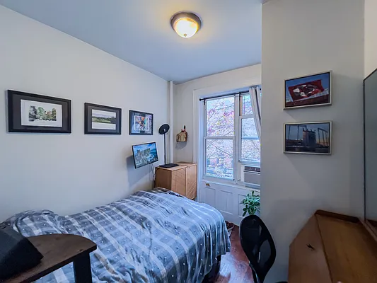 Rented by Denise Rosenblum, LREB | media 14