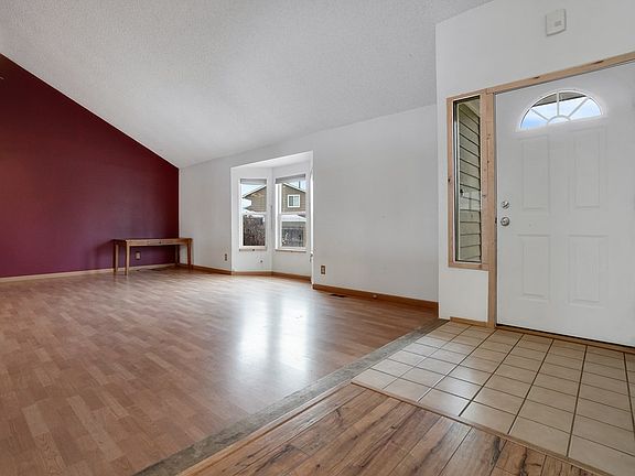 4th image of 638 N Placer Ct