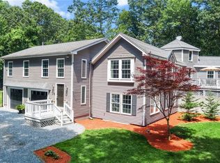 60 Torrey Rd, Cumberland, RI 02864
