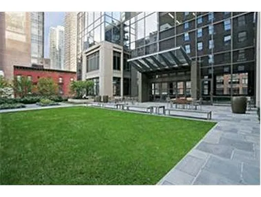 Rented by Douglas Elliman | media 7