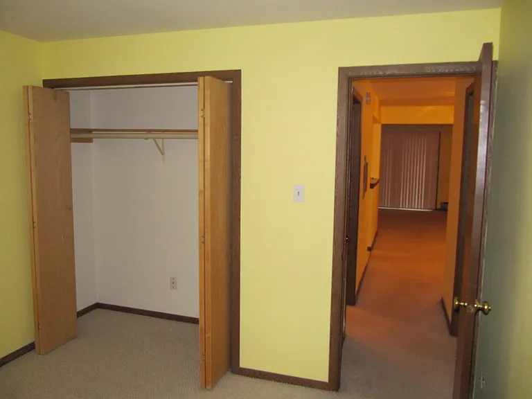 1856 N Goodwin Dr #1B — Photo 14