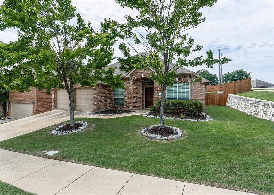 1st image of 2318 Lake Hollow Cir