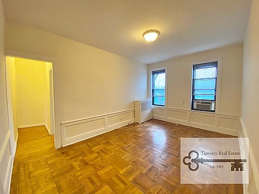 3rd image of 30-70 34th St #5FF