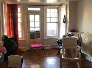 1007 S 46th St APT 3F, Philadelphia, PA 19143