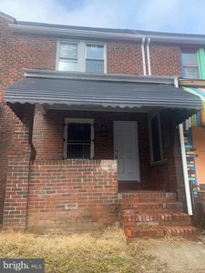 3306 W Franklin St, Baltimore, MD, 21229