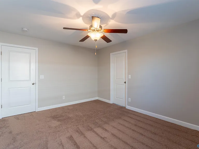 15223 Lakeside Trl — Photo 39