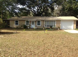 849 Lake Shore Ter, Interlachen, FL 32148