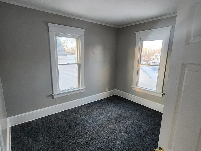 1380 Moore St — Photo 2