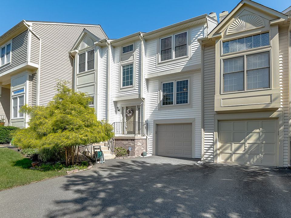 1st image of 6515 Palisades Dr