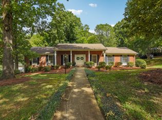 1400 E Barden Rd, Charlotte, NC 28226