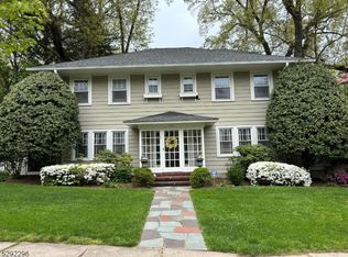 131 Buckingham Rd, Montclair, NJ 07043