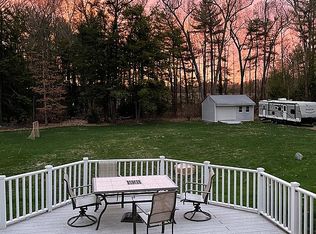 15 Charnley Rd, Enfield, CT 06082