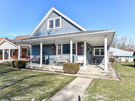 3rd image of 2716 N A St