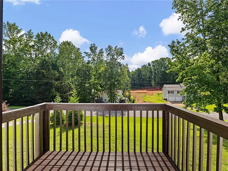 387 Pine Acres Dr — Photo 18
