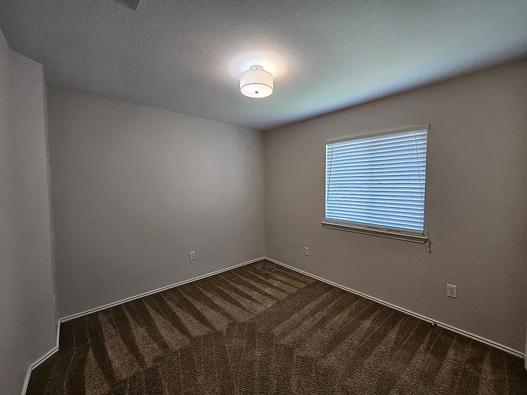 5311 Bridgewood Dr — Photo 20