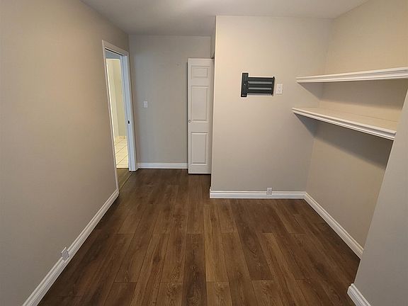 4th image of 20504 95a Ave