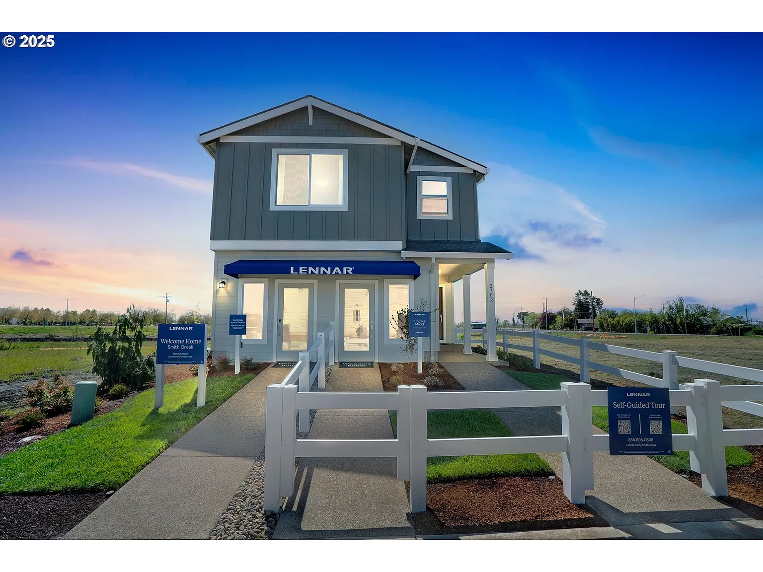 2325 Sawtelle Dr photo 1