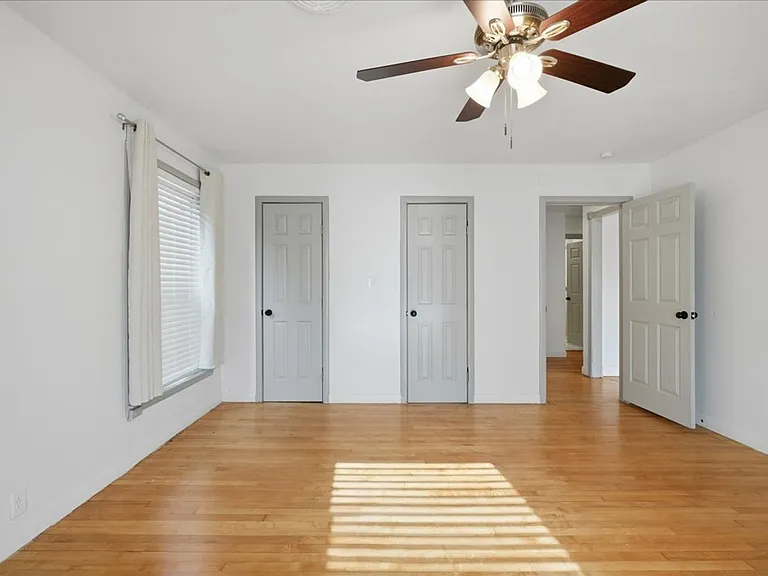 1011 Walnut St — Photo 19