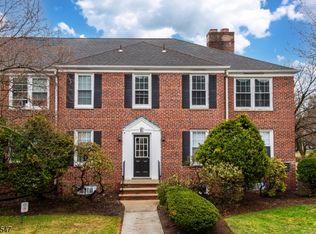 101 Gates Ave BLDG E #E7, Montclair Twp., NJ 07042