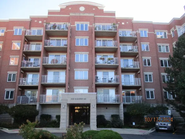 6560 W Diversey Ave APT 511, Elmwood Park, IL 60707