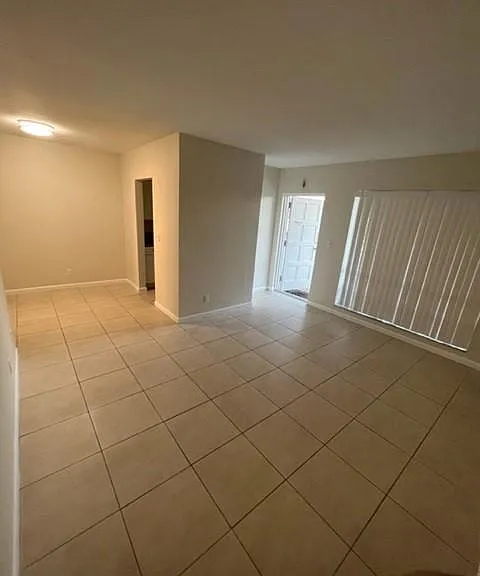 2822 Van Buren St #102 — Photo 12