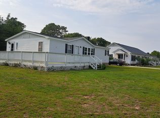 224 Lejeune Rd, Cape Carteret, NC 28584