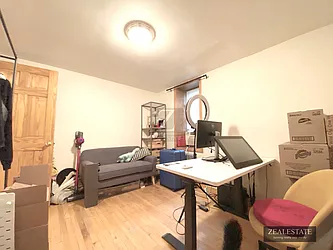 Rented by ZealEstate Group Inc